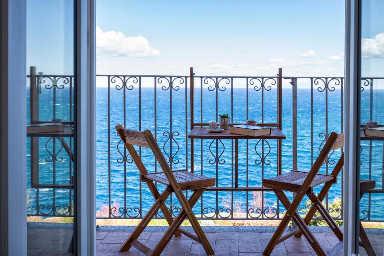 “Cielo E Mare”, Casetta Nel Cuore Del Borgo Antico / “Sky & Sea”, Charming In The Heart Of Old Village Castelsardo Exterior foto